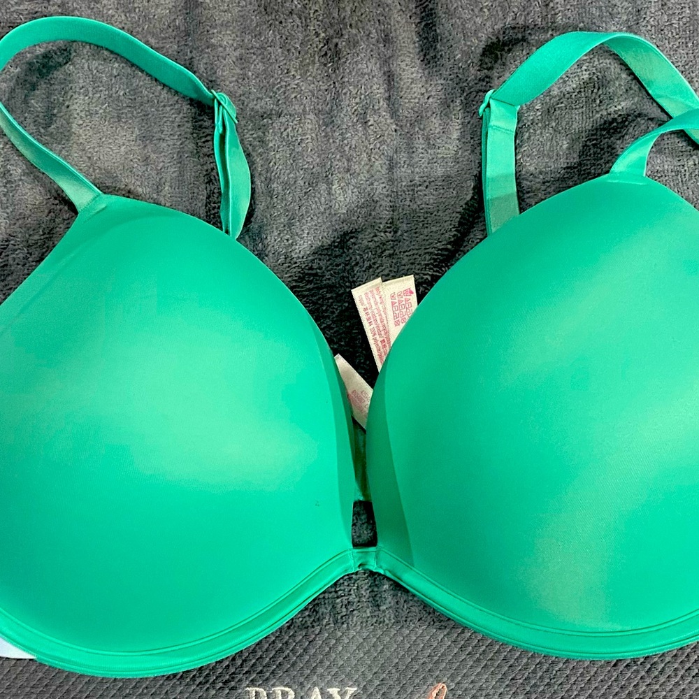 Victoria’s Secret Pink Bra Size 40DD